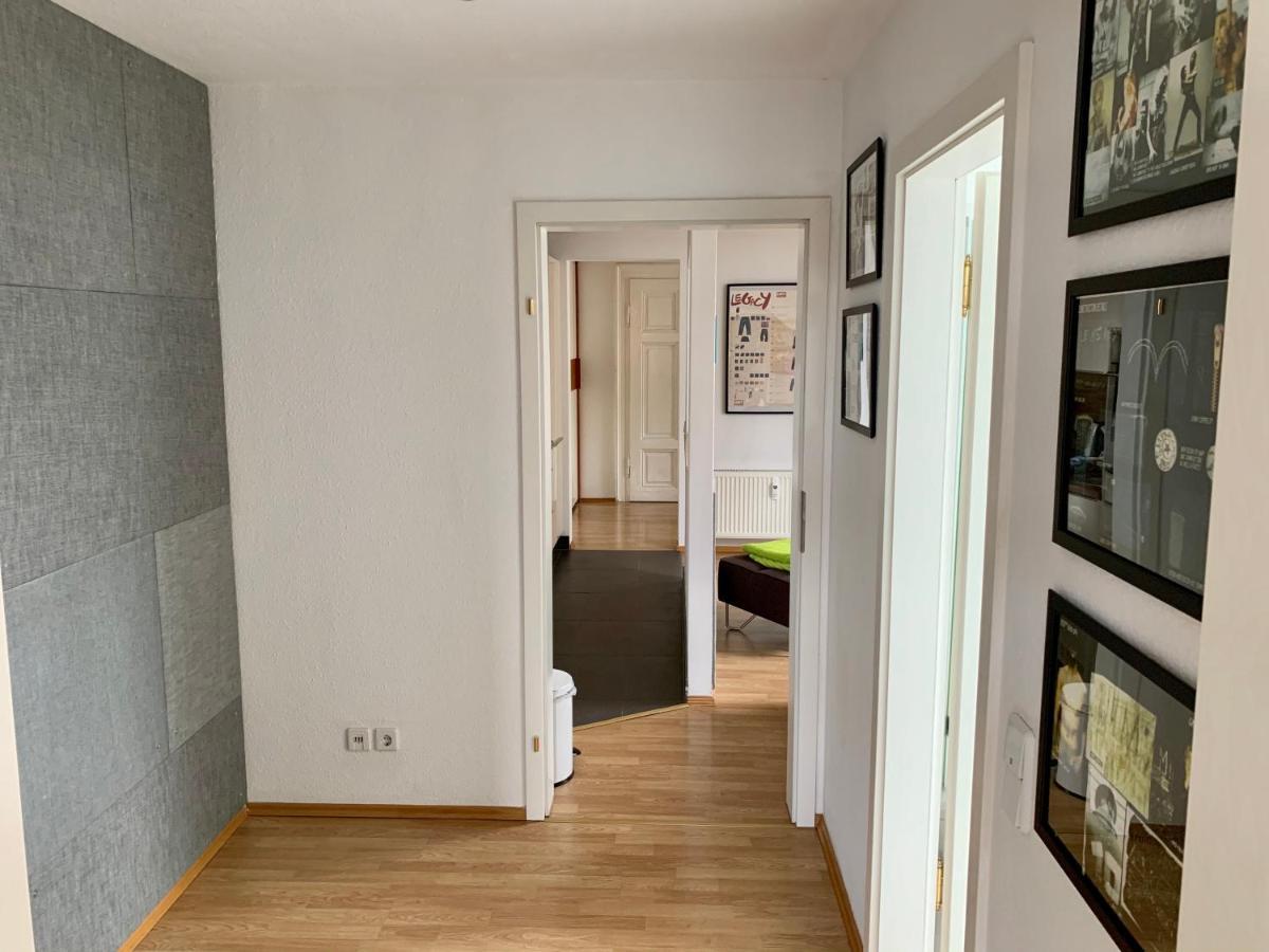 Charmante Dachgeschoss Wohnung Лейпциг Экстерьер фото